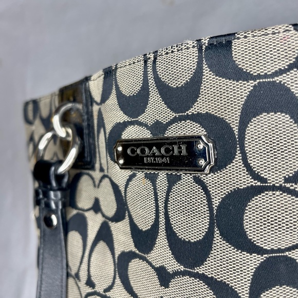 Coach Gallery Signature Zip Tote Bag - Black/Silver Canvas, Leather Accents 🩶 - Picture 4 of 9